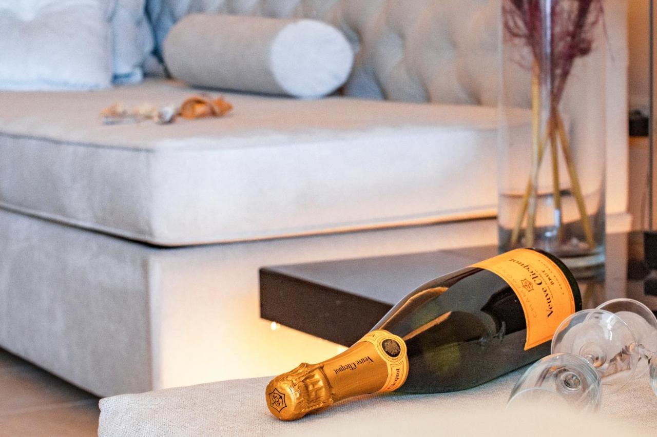 Ninos Luxury Apartment Corfu  Esterno foto