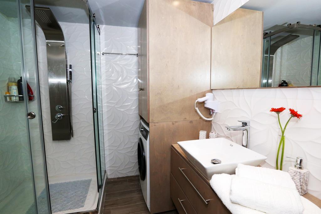 Ninos Luxury Apartment Corfu  Esterno foto